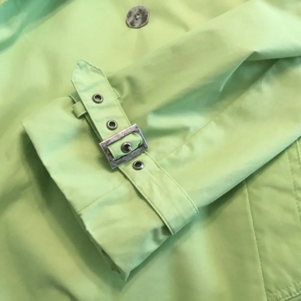 Macintosh trench coat - Picture 6 of 11